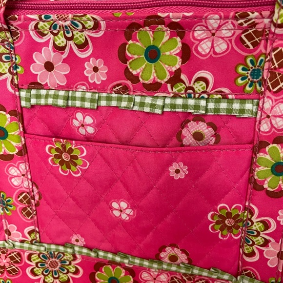 Insulated Tote in Bright Spring Colors. Charming Pink & Green Floral Design NWOT - Picture 7 of 11